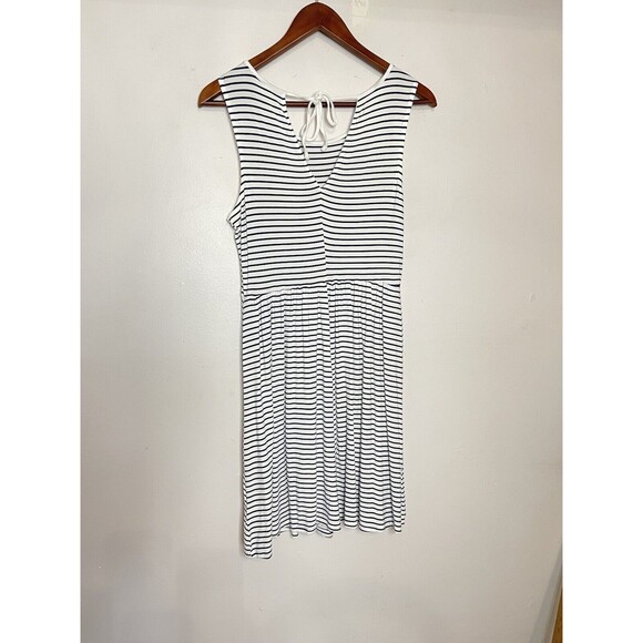 Old Navy White Navy Striped Short Sleeve Stretchy Mini Fit Flare Womens Small - Picture 4 of 5